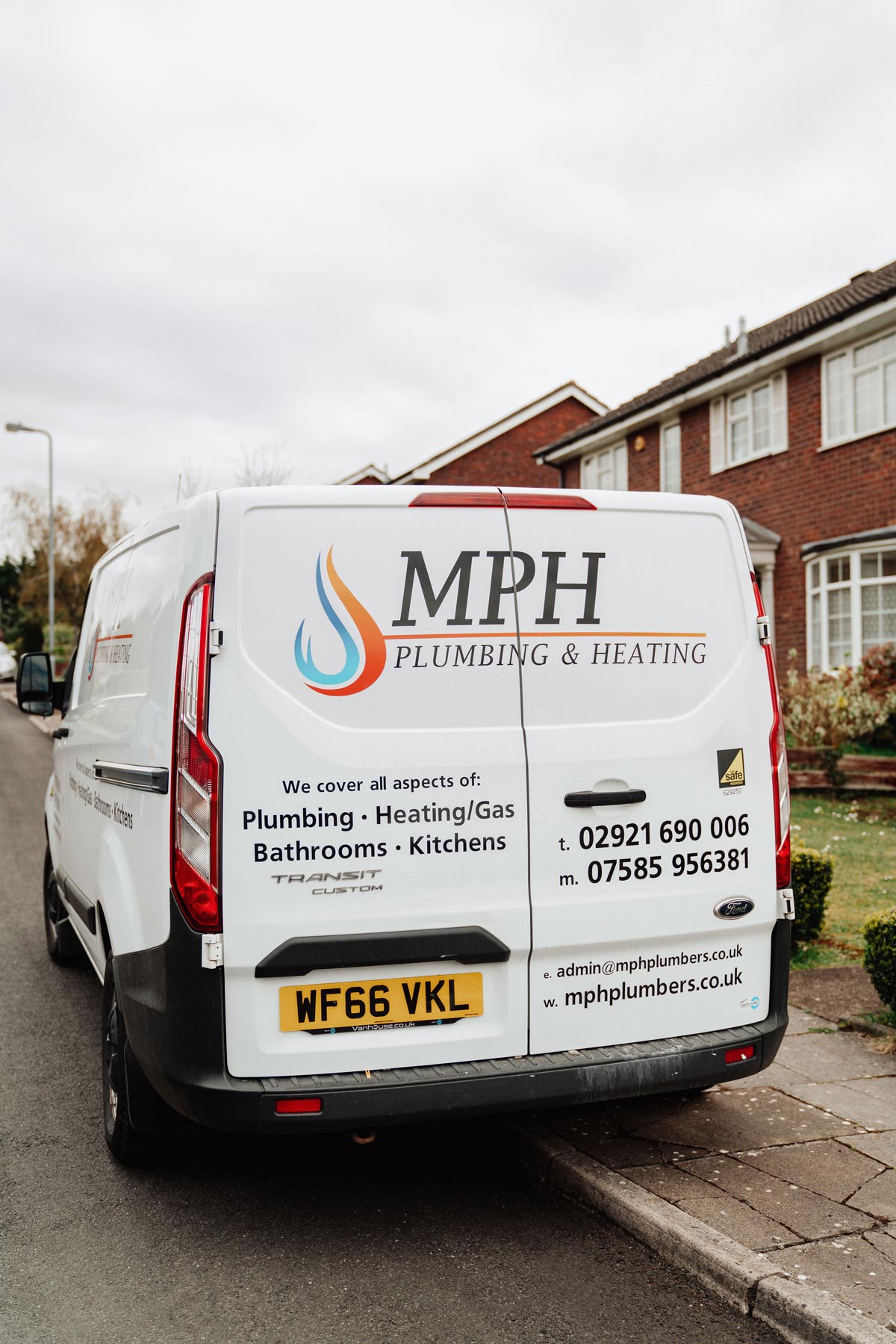 Boiler Servicing Packages That Protect You Year-Round